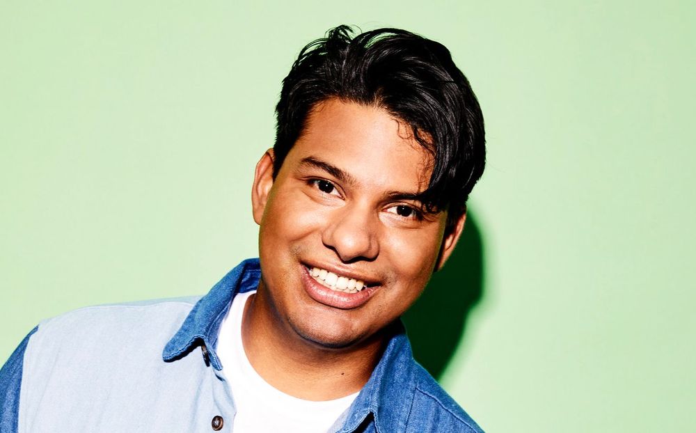 Saved by the bell: 3FM-dj Andres Odijk lanceert TikTok-stream voor scholieren tijdens examenperiode