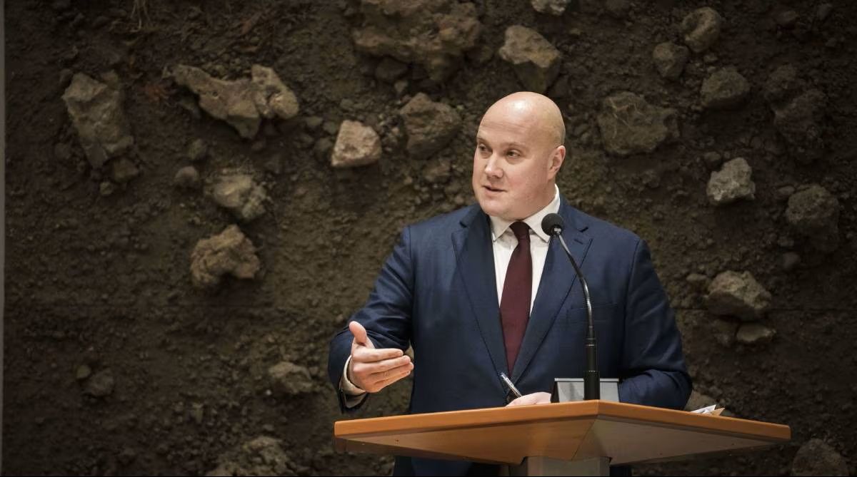thierry-aartsen-staalslakken.jpg